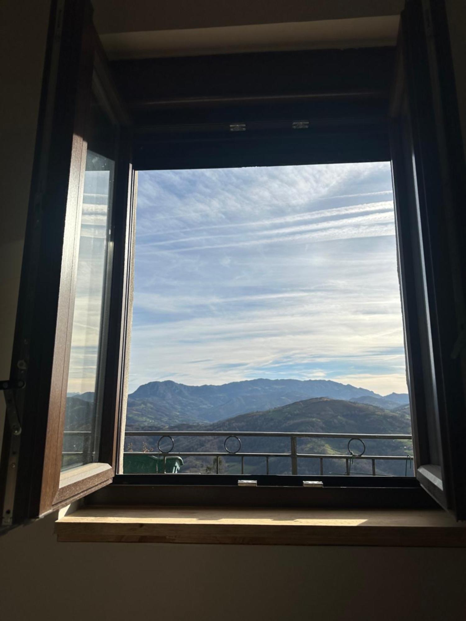 Almastur Rural Villa Siero Eksteriør bilde