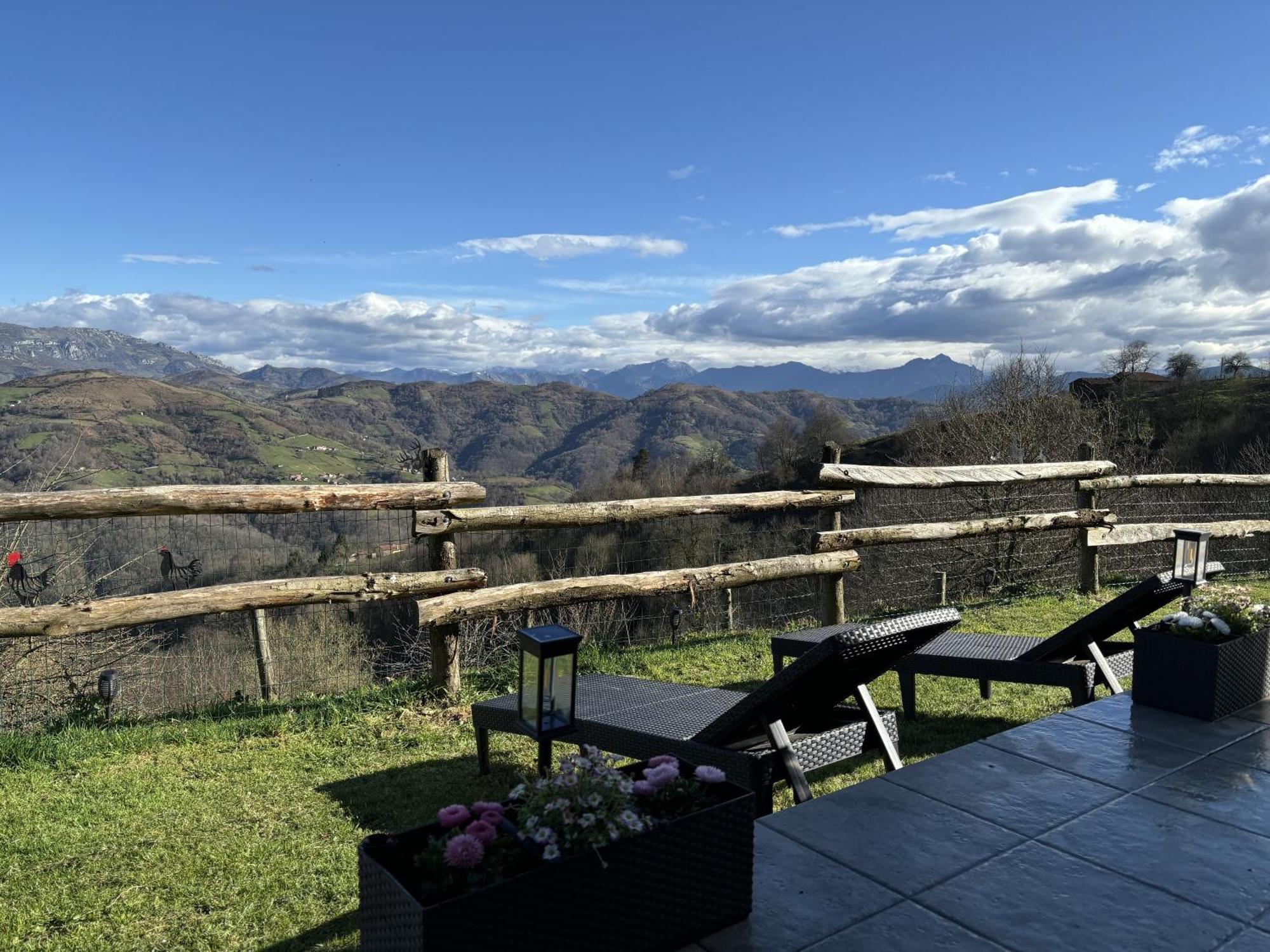 Almastur Rural Villa Siero Eksteriør bilde
